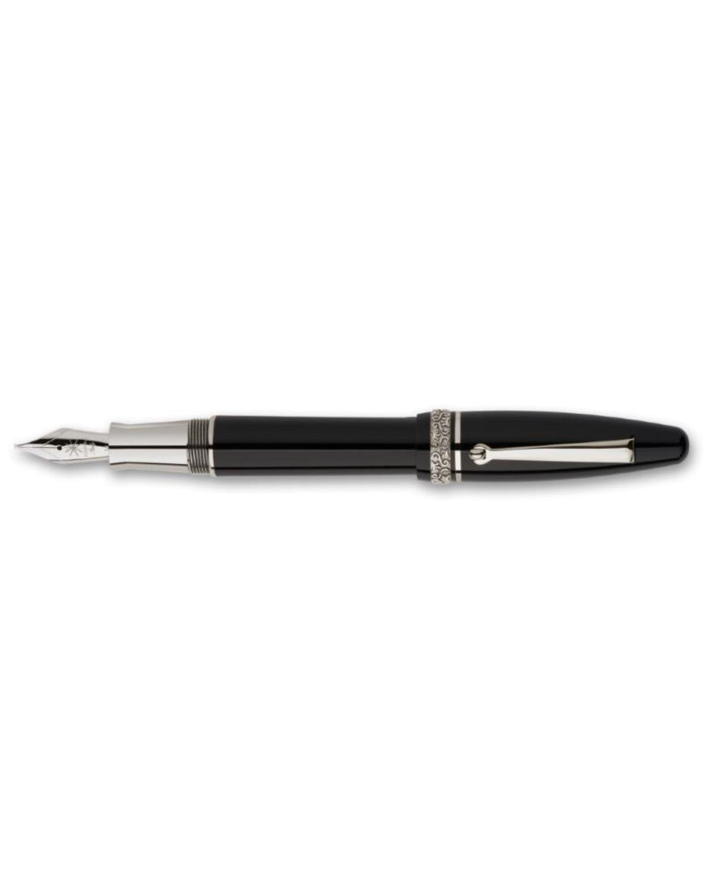 Maiora  Ogiva Nero Palladium trim Fountain Pen