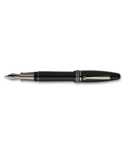 Maiora  Ogiva Nero Ruthenium trim Fountain Pen